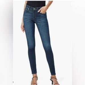Joe’s jeans size 25 women’s “The Skinny” iconic blue jeans‎ 💙💙